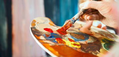 העולם נחלק לשניים: אנשים שהבינו ואף התחברו להגדרותיה המגוונות של אמנות, וכאלו שלא.