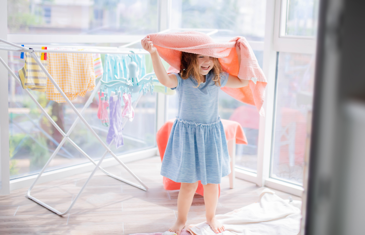 6 טריקים קטנים שיעזרו לכן להשתלט על ערימות הכביסה