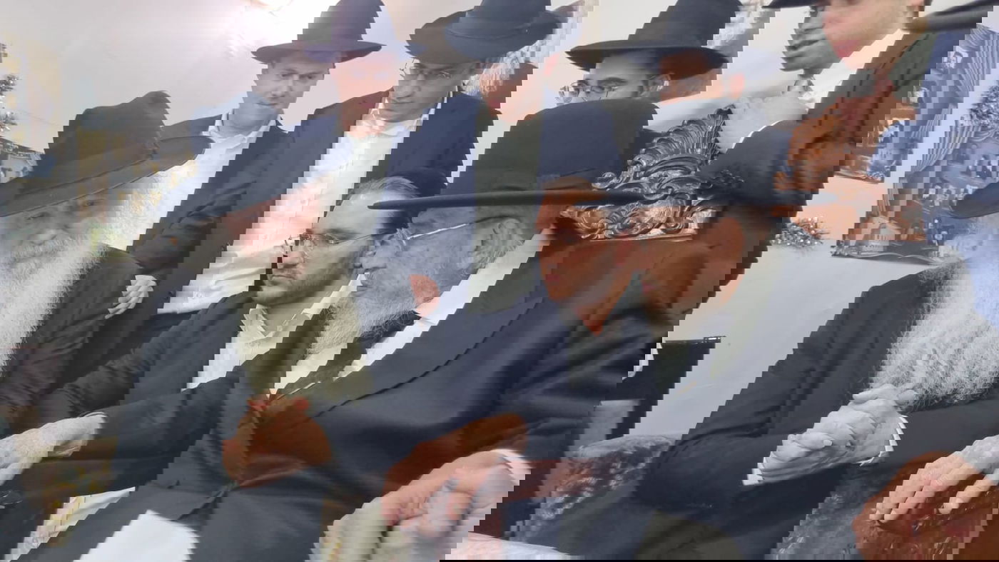 זופניק בכיכר • כל התמונות והנייעס של סוכות והמסתעף