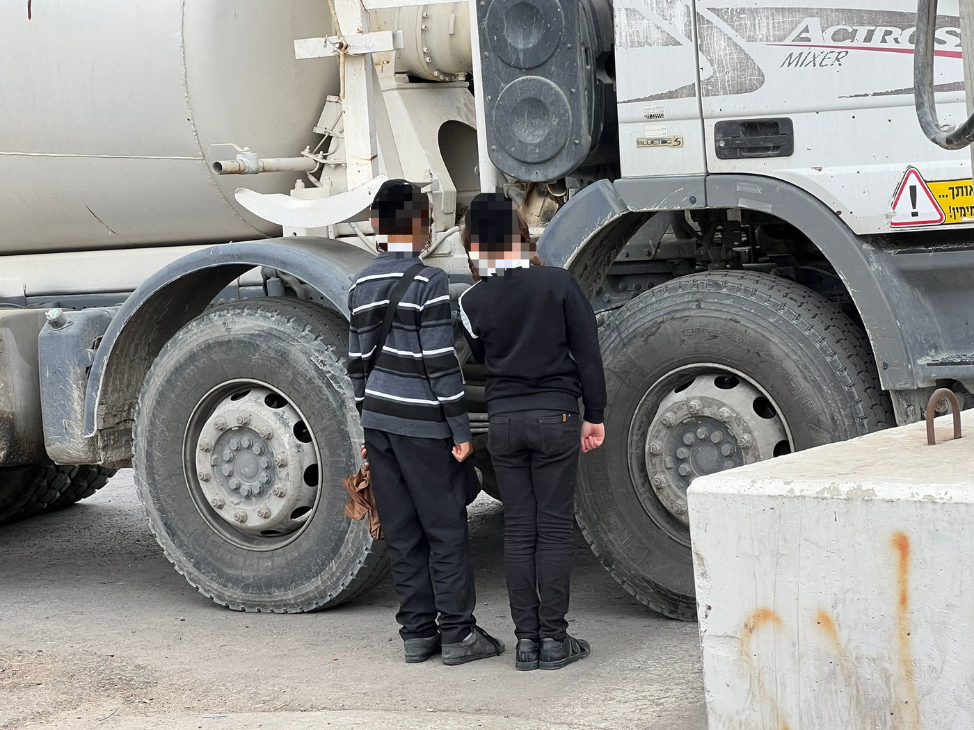 הטרגדיה בגאולה: נהג המשאית ערך שחזור של התאונה בה נהרג יואל דוד ז"ל | תיעוד