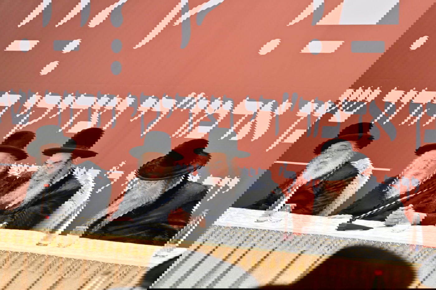 עשרות אדמו"רים ומנהיגי קהילות חסידיות התכנסו בירושלים