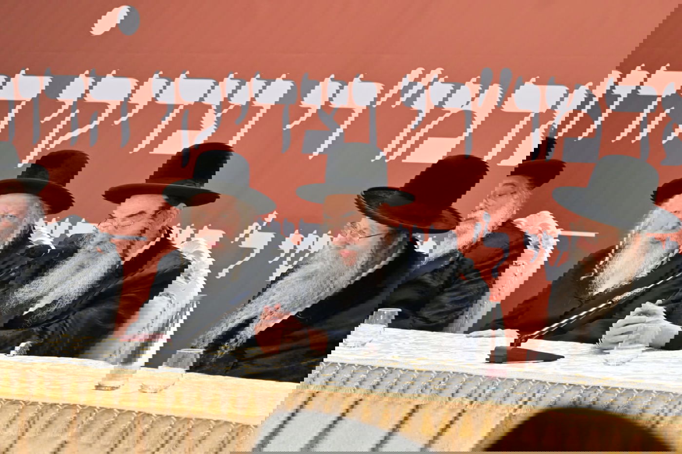 עשרות אדמו"רים ומנהיגי קהילות חסידיות התכנסו בירושלים