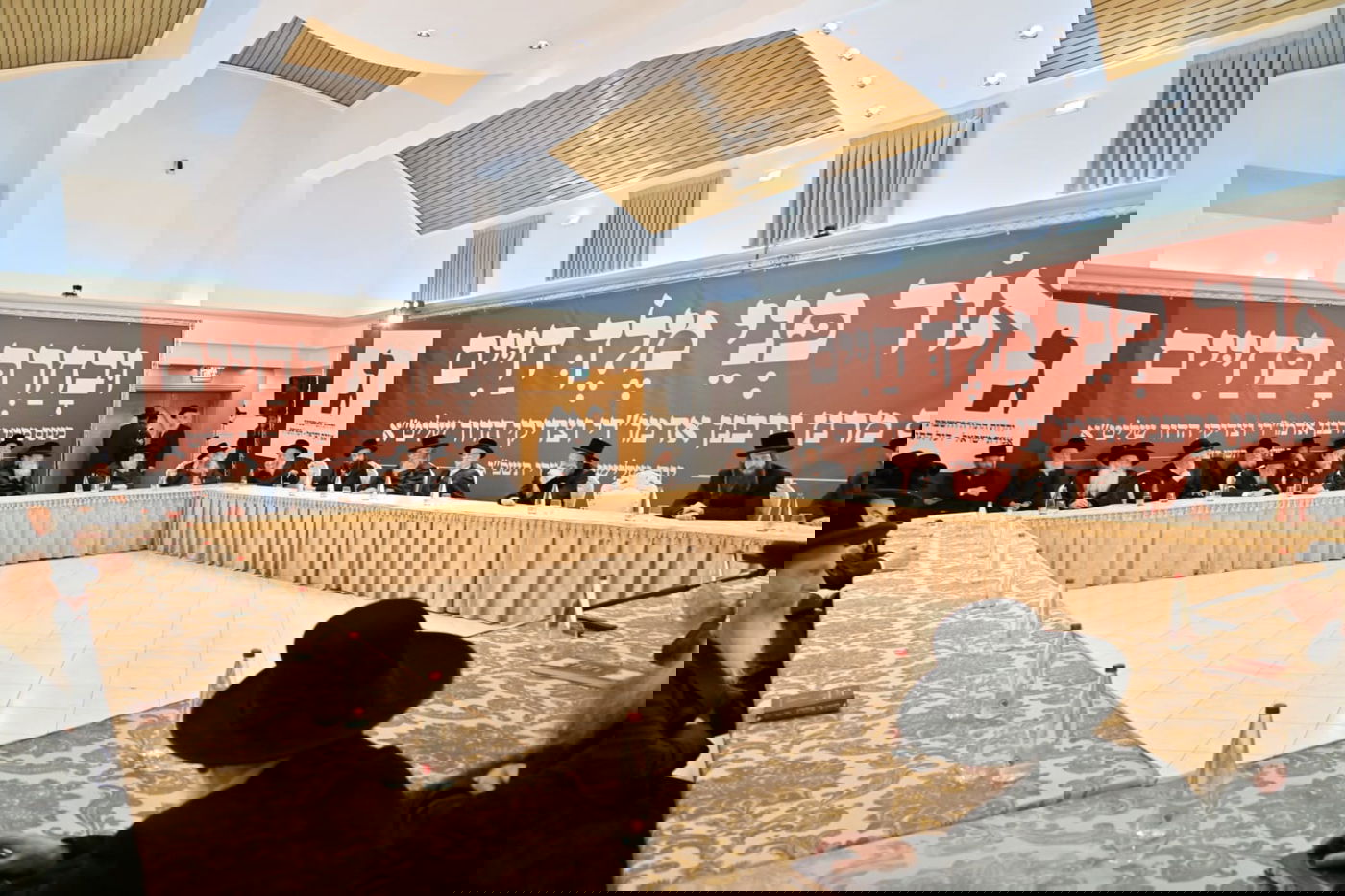 עשרות אדמו"רים ומנהיגי קהילות חסידיות התכנסו בירושלים