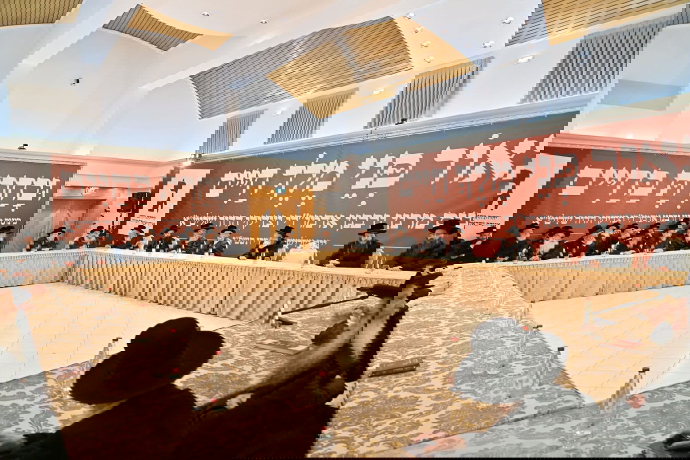 עשרות אדמו"רים ומנהיגי קהילות חסידיות התכנסו בירושלים