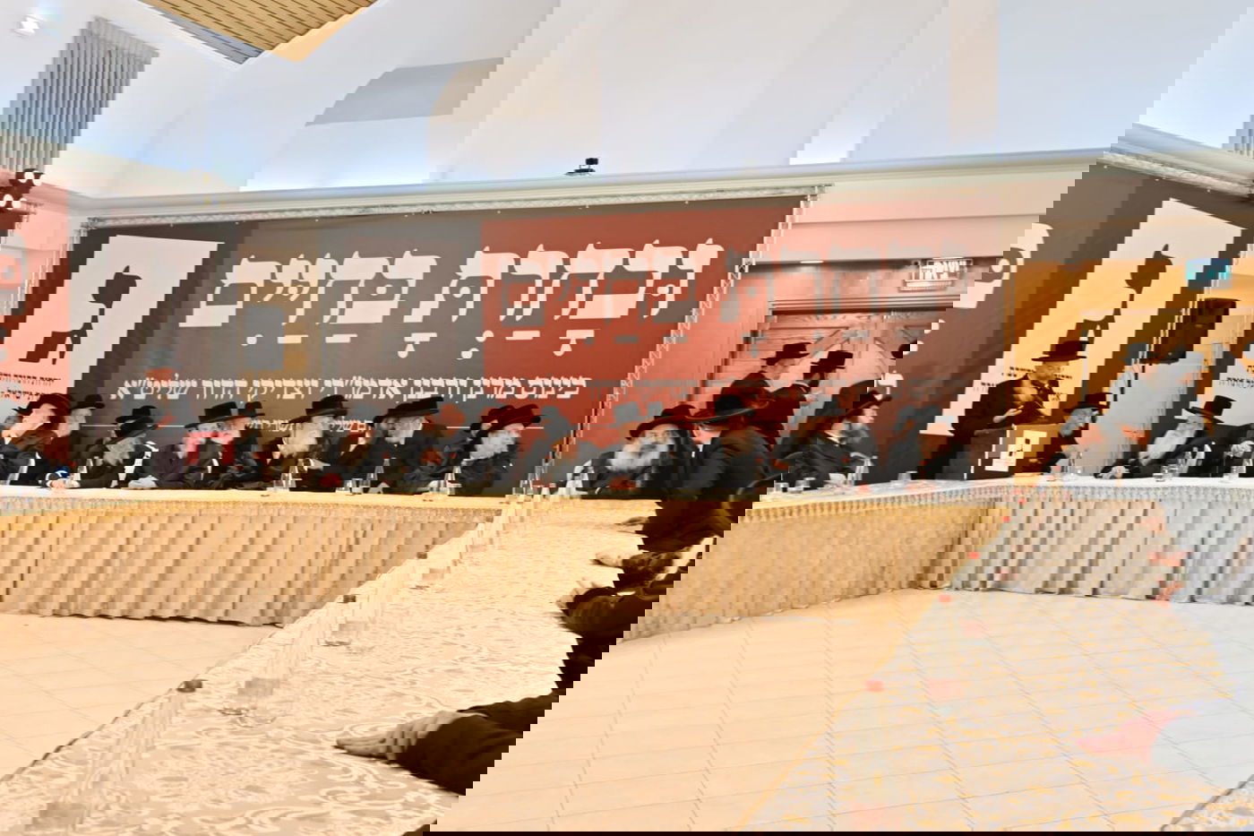 עשרות אדמו"רים ומנהיגי קהילות חסידיות התכנסו בירושלים