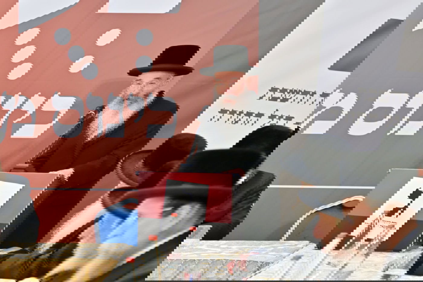 עשרות אדמו"רים ומנהיגי קהילות חסידיות התכנסו בירושלים