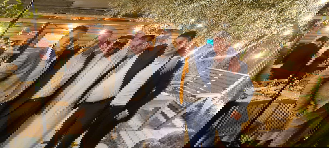 שייח'ים מדובאי רקדו בחתונת בתה של עומר ינקלביץ • צפו