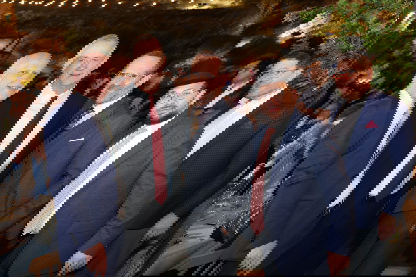 שייח'ים מדובאי רקדו בחתונת בתה של עומר ינקלביץ • צפו