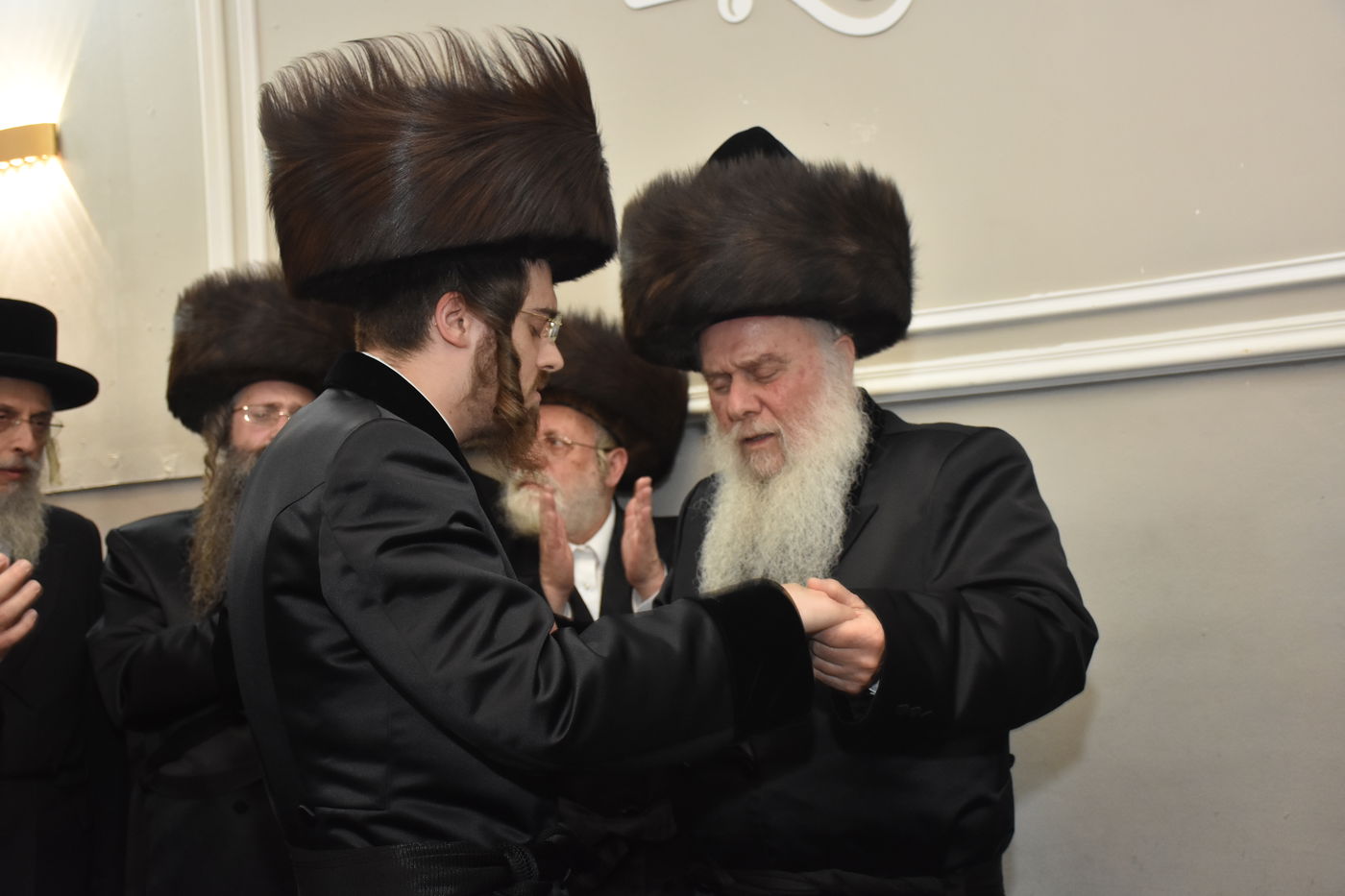 חתונת נכדת האדמו"ר מוואסלוי