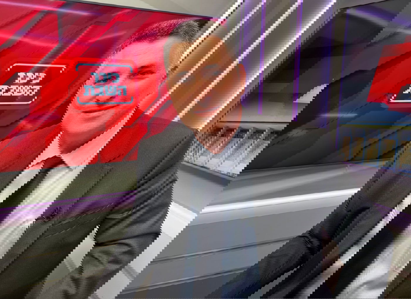 השר גדעון סער באולפן 'כיכר השבת'