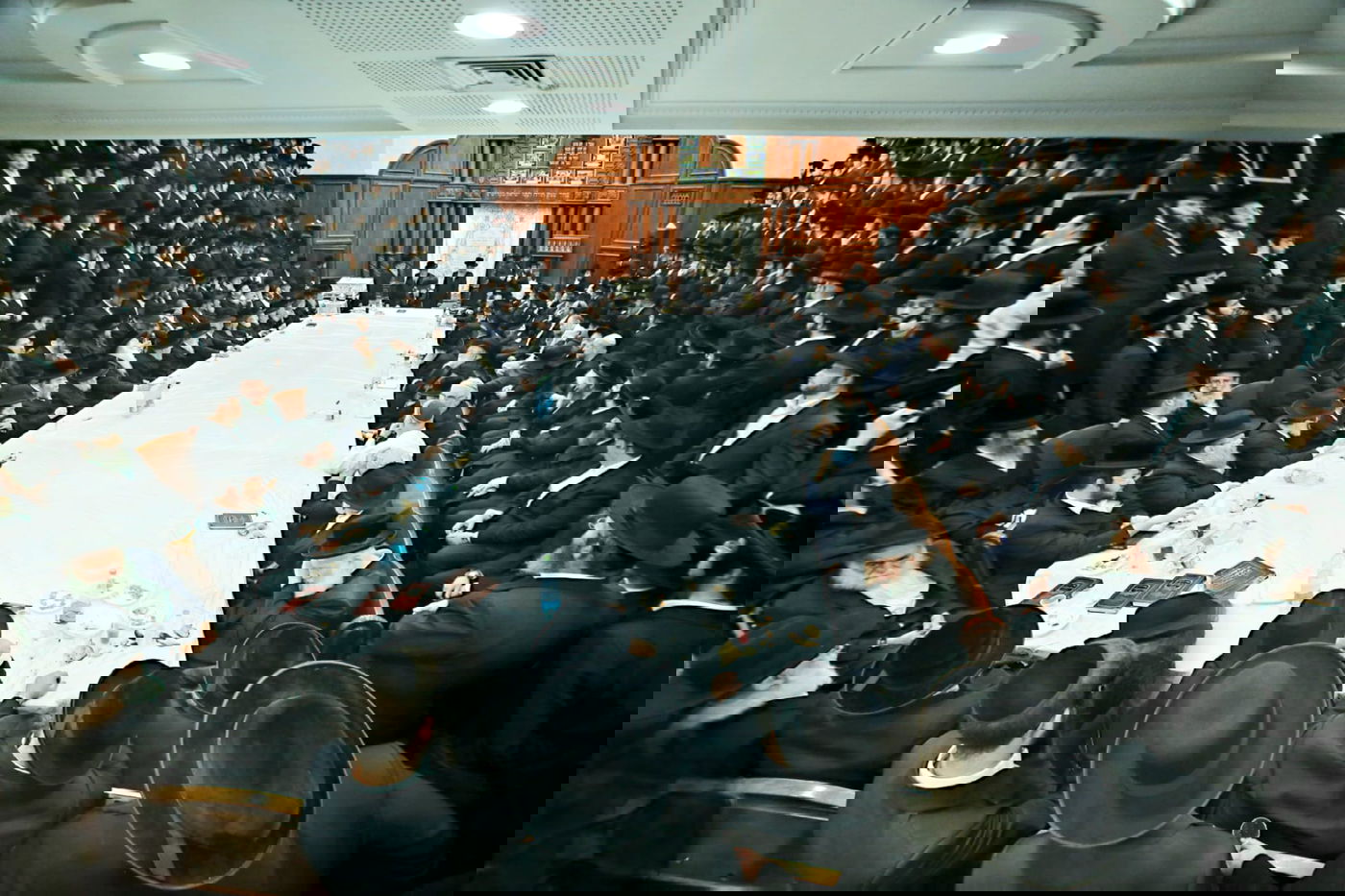 בסאדיגורה ציינו את הילולת הרה"ק מרוז'ין זיע"א