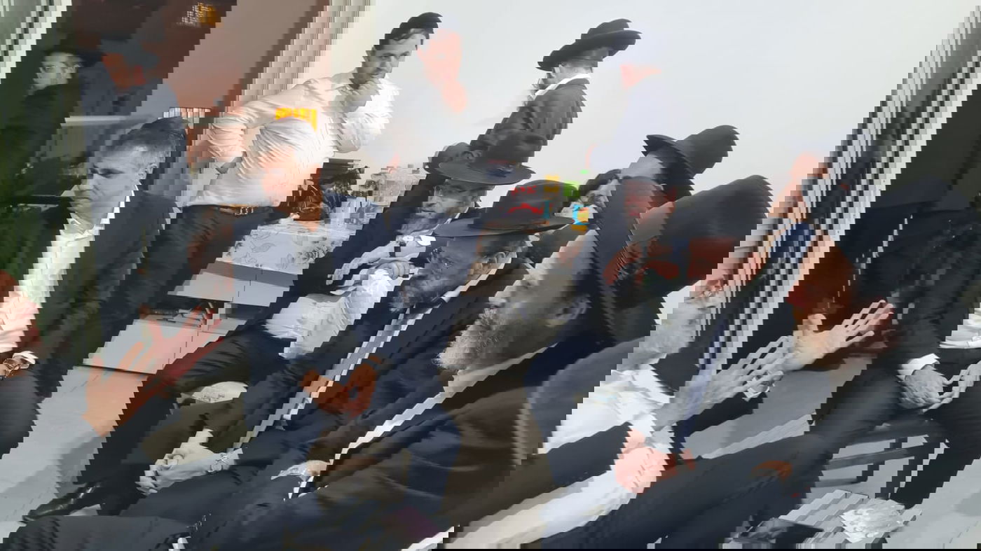 תיעוד מסכם: כולם הגיעו לנחם את חה"כ יעקב אשר