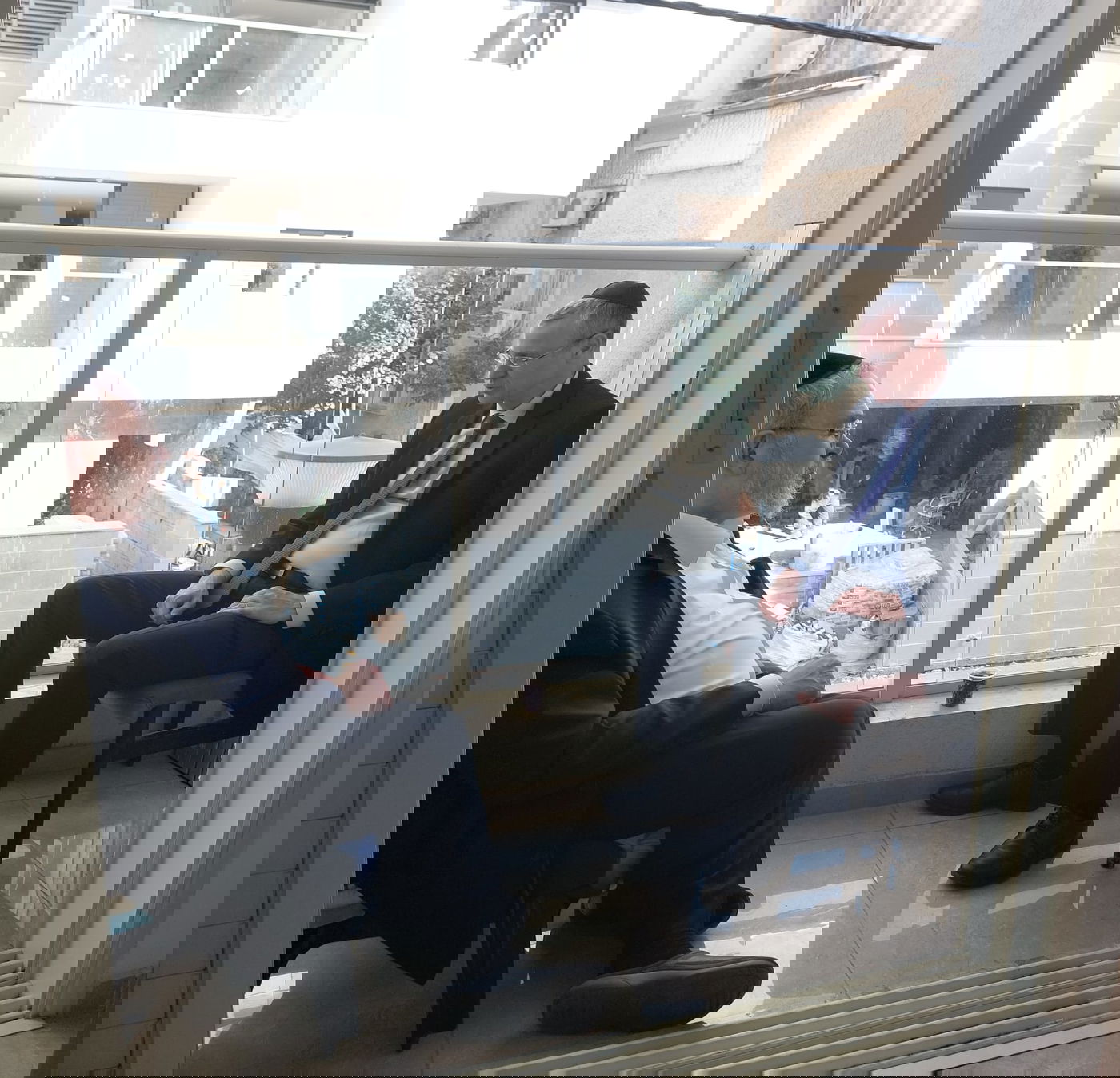 תיעוד מסכם: כולם הגיעו לנחם את חה"כ יעקב אשר