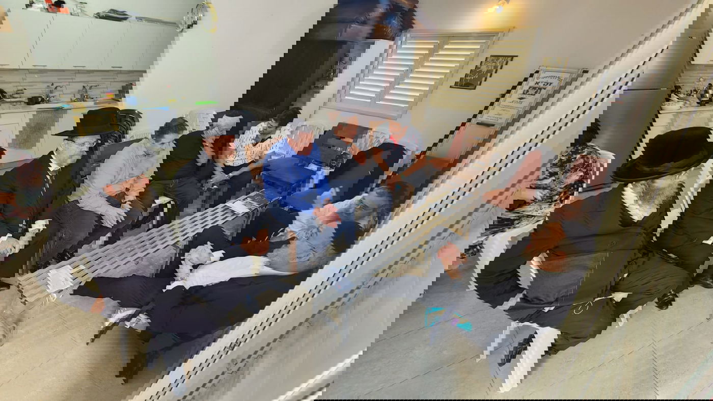 תיעוד מסכם: כולם הגיעו לנחם את חה"כ יעקב אשר