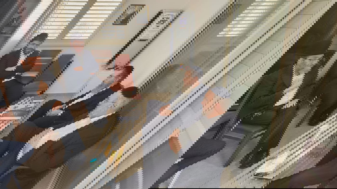 תיעוד מסכם: כולם הגיעו לנחם את חה"כ יעקב אשר