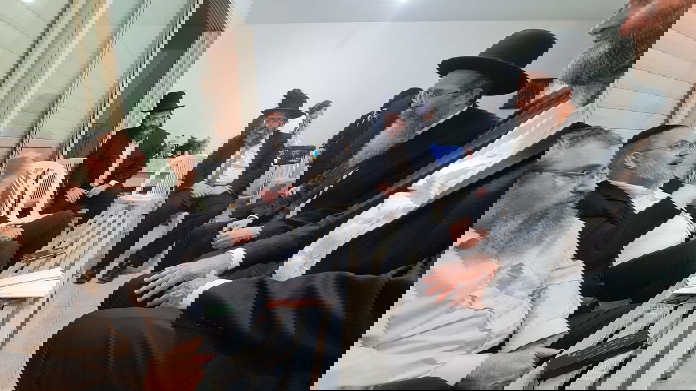 תיעוד מסכם: כולם הגיעו לנחם את חה"כ יעקב אשר