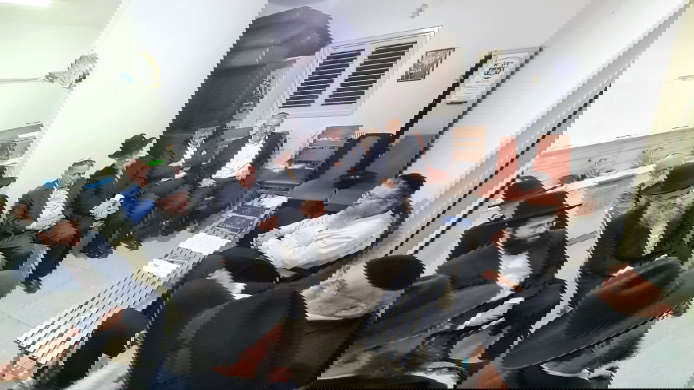 תיעוד מסכם: כולם הגיעו לנחם את חה"כ יעקב אשר