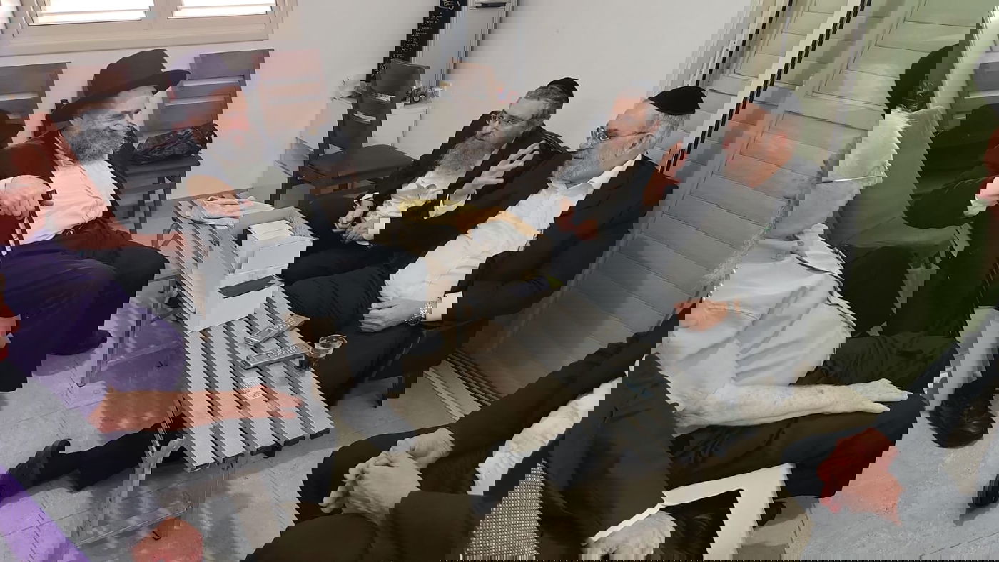 תיעוד מסכם: כולם הגיעו לנחם את חה"כ יעקב אשר