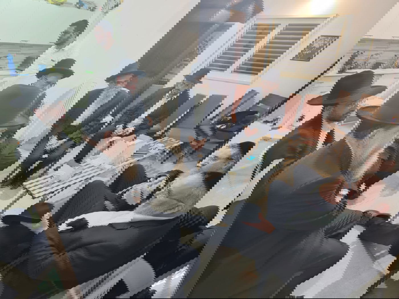 תיעוד מסכם: כולם הגיעו לנחם את חה"כ יעקב אשר