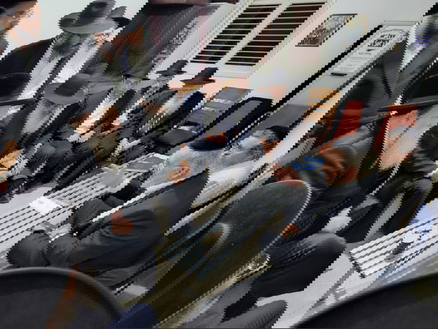 תיעוד מסכם: כולם הגיעו לנחם את חה"כ יעקב אשר