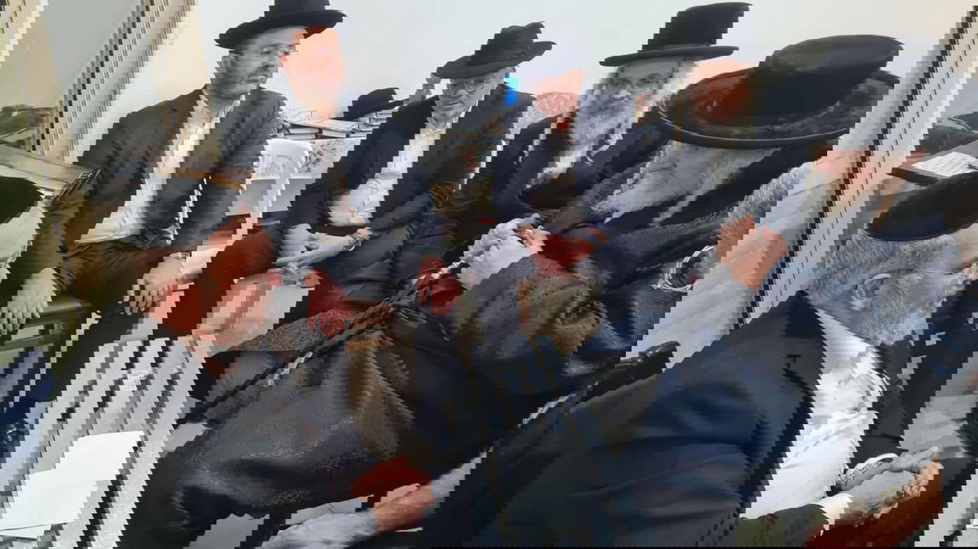 תיעוד מסכם: כולם הגיעו לנחם את חה"כ יעקב אשר