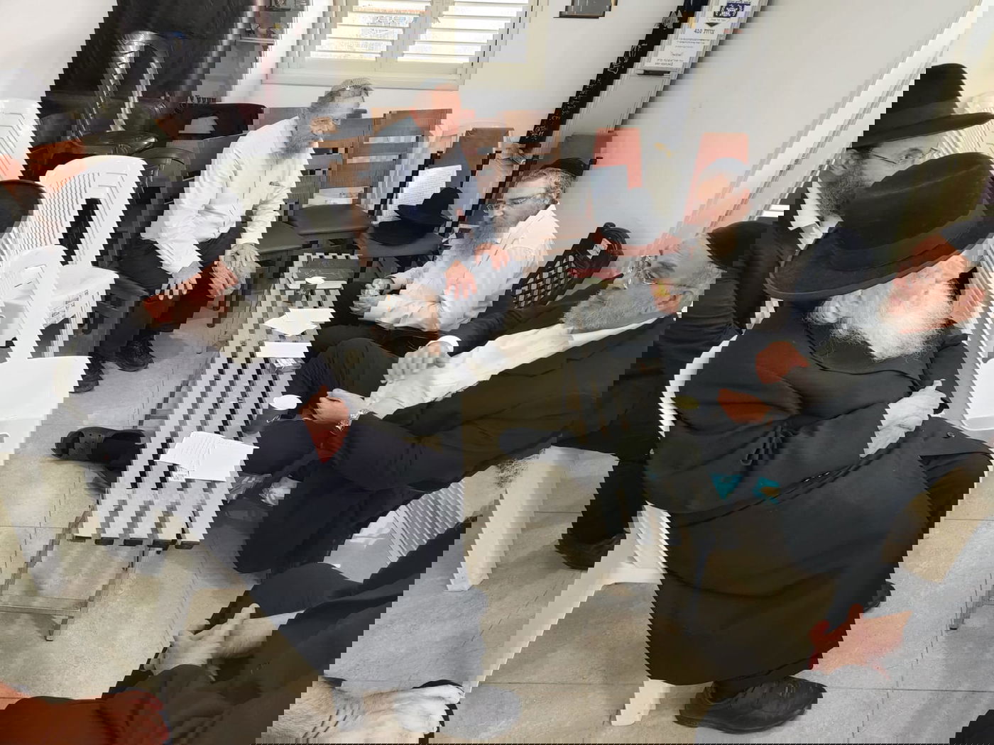 תיעוד מסכם: כולם הגיעו לנחם את חה"כ יעקב אשר