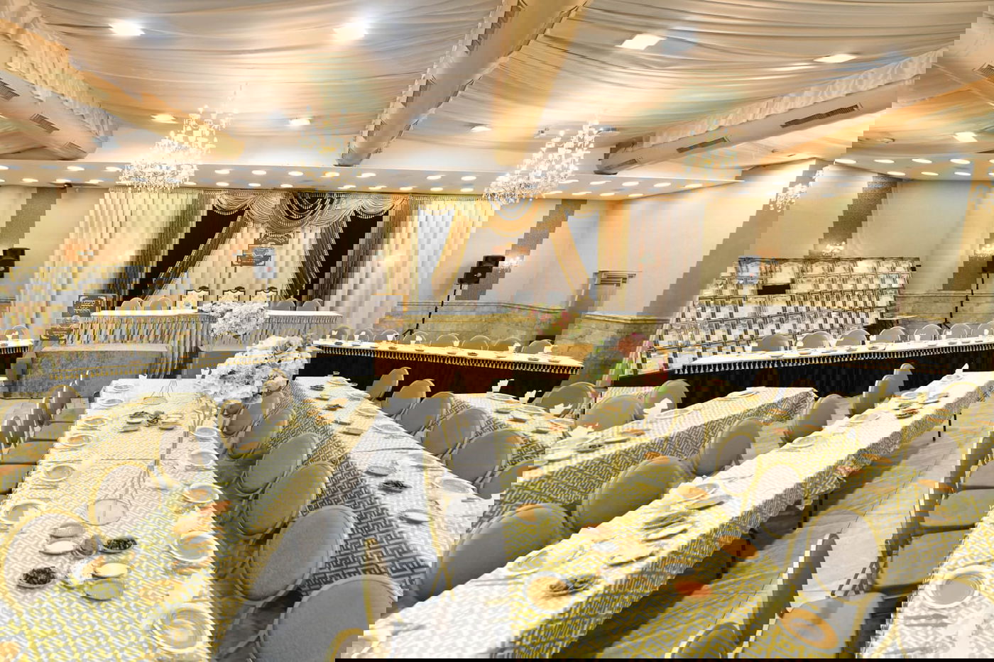 מעמד כבוד התורה וחלוקת תעודות בישיבת קרעטשניף