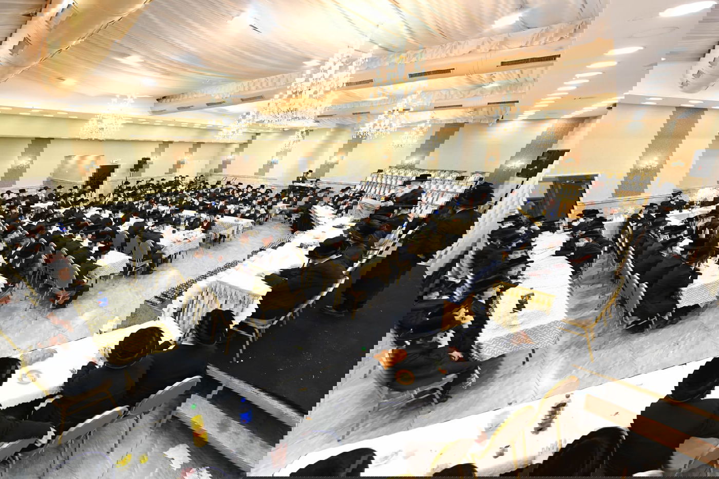 מעמד כבוד התורה וחלוקת תעודות בישיבת קרעטשניף