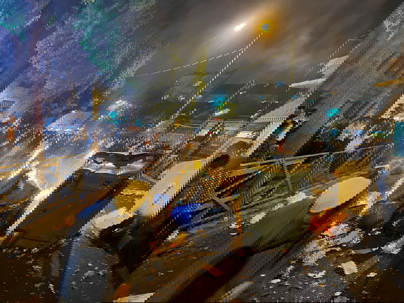 בזופניק: מאות מבני 'העדה' השתתפו בעצרת נגד הבחירות