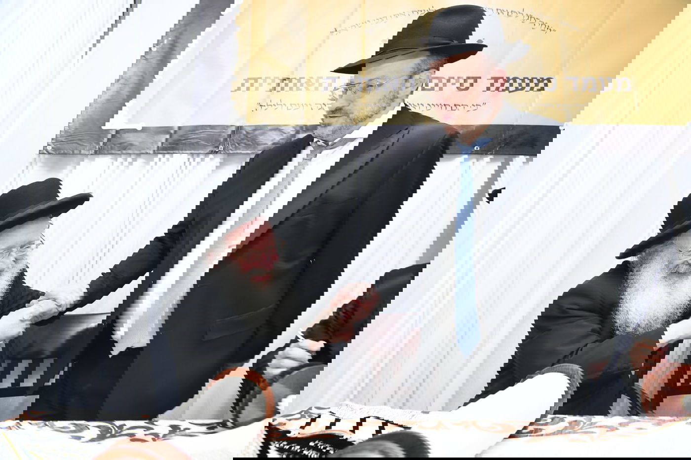 'בית מדרש גבוה' חגגו הכנסת ספר תורה והיכל חדש | צפו