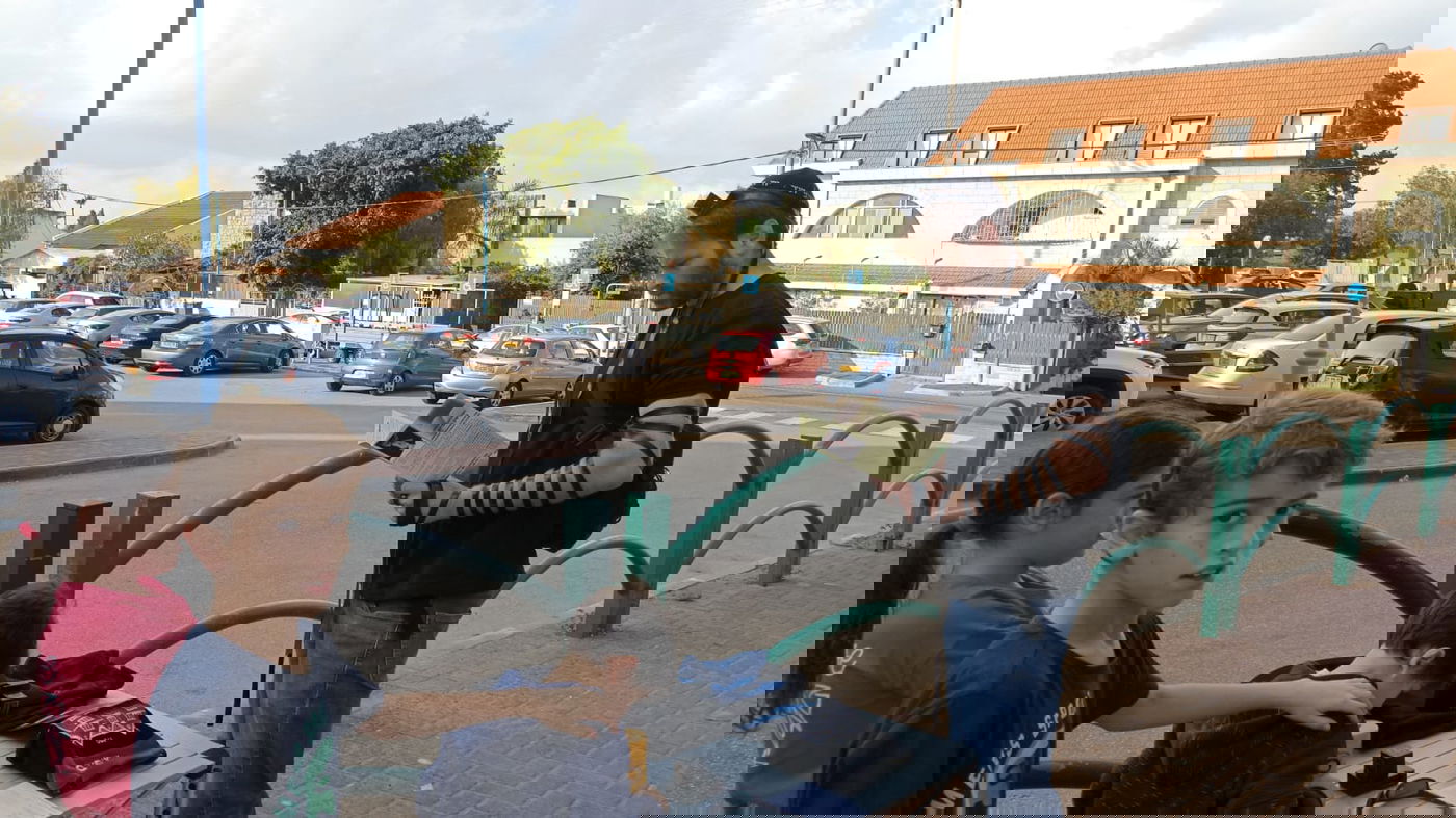 מ'יש עתיד' ועד 'ישראל ביתנו': כל הפעילים מניחים 'תפילין'