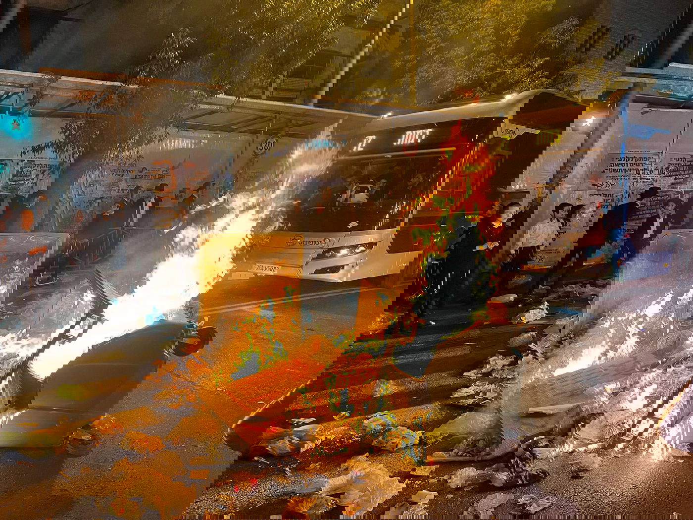 פרשים, אלות ובעיטות: שוב מחאה של קיצונים בירושלים