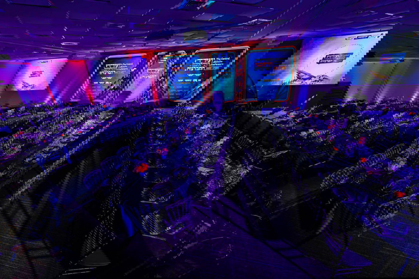 בחרו בתורה: מאות רבנים חסידי חב"ד התכנסו בוועידת ההלכה המרכזית