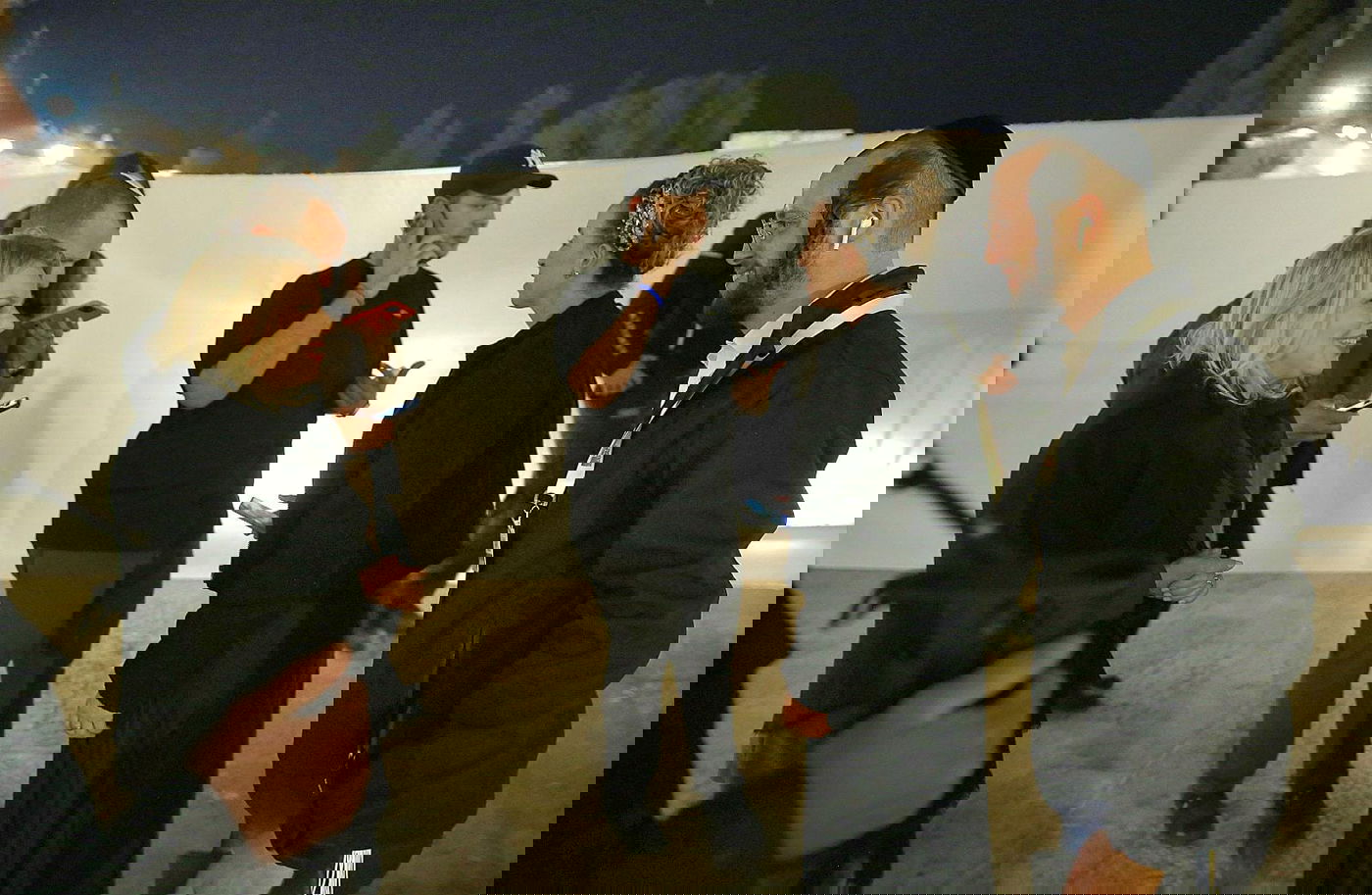 זופניק בכיכר • כל התמונות והנייעס של השבוע והבחירות