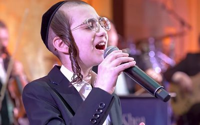 ילד הפלא יהודה זילברברג ו'שירה' מבצעים: 'הדלקת הנרות'