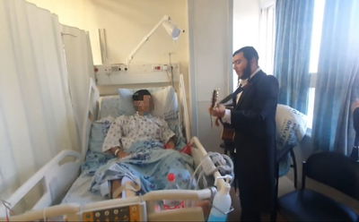 סגירת המעגל המרגשת של הפצוע הקשה בפיגוע בירושלים: "ניסיתי לזוז אבל לא הצלחתי בגלל הסכין"