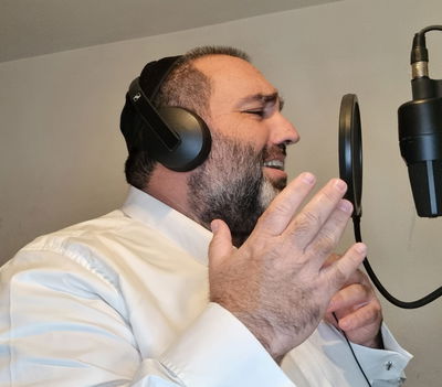 רפאל סופר בסינגל חדש: "ואתה צדיק"