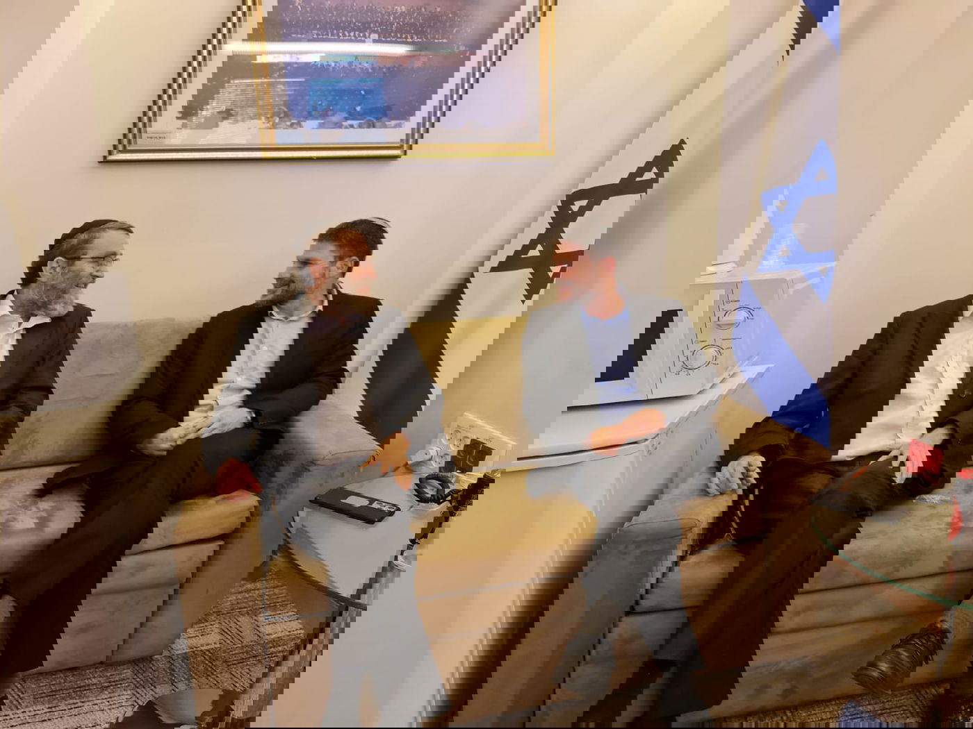 סמוטריץ' גפני, אמש