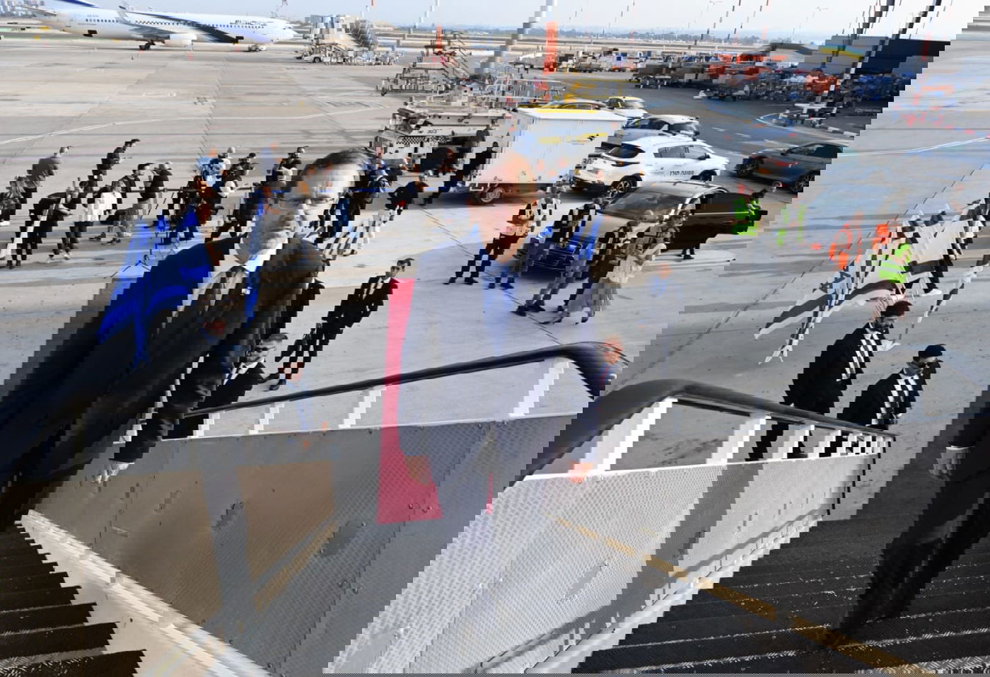 הנשיא הרצוג המריא לוועידת האקלים COP27 בשארם א- שייח