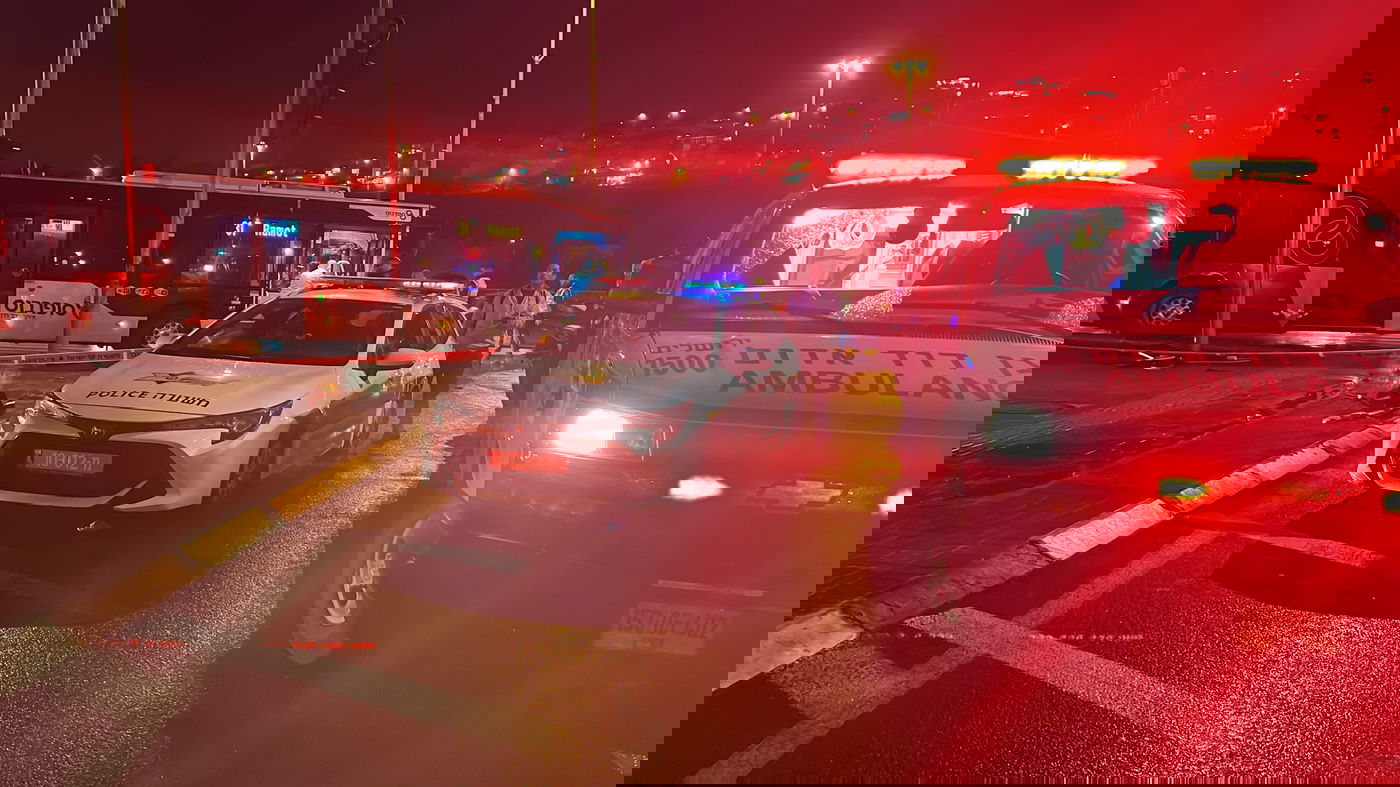 הולך רגל בן 50 נפצע קשה מאוטובוס; עד ראיה: "הנהג היה עצבני"