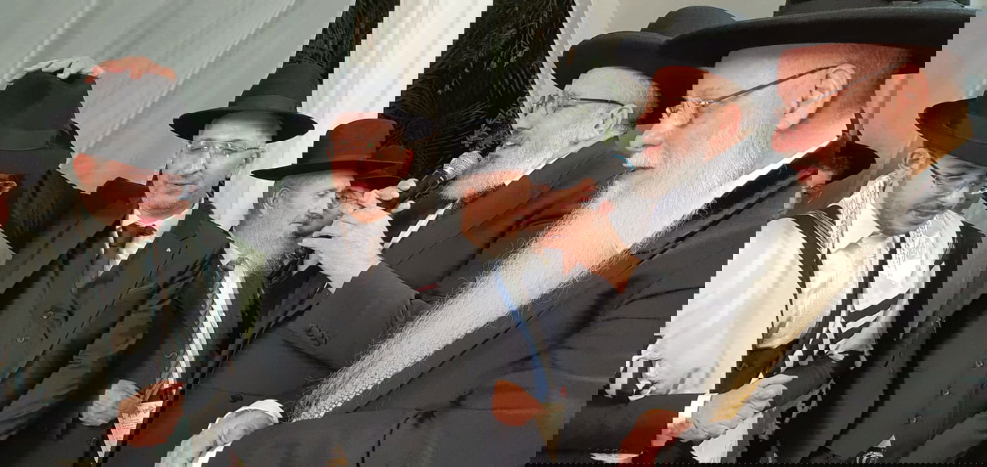 רב העיר אלעד חיתן את נכדו הראשון, אישי ציבור באו לברך