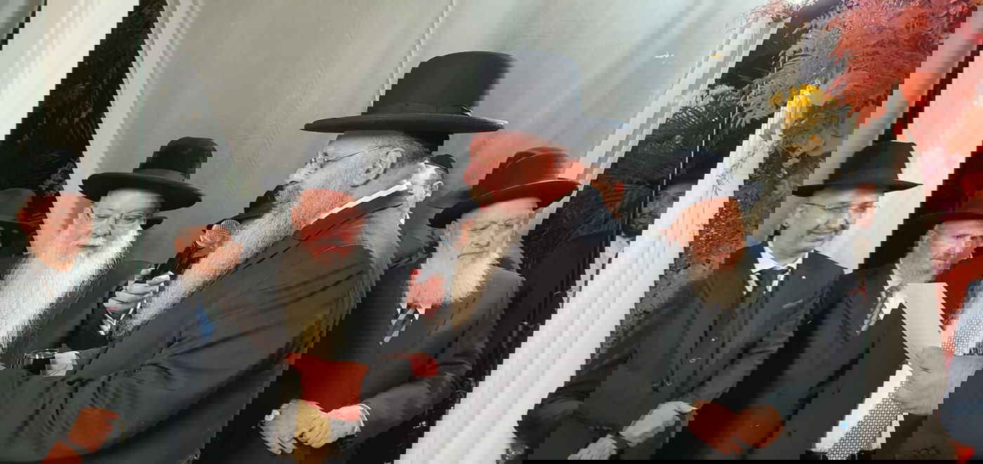 רב העיר אלעד חיתן את נכדו הראשון, אישי ציבור באו לברך