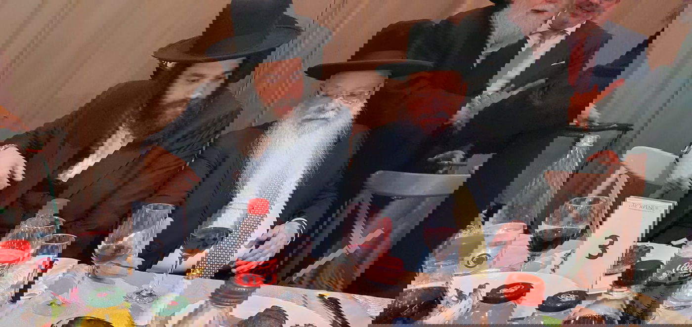 רב העיר אלעד חיתן את נכדו הראשון, אישי ציבור באו לברך