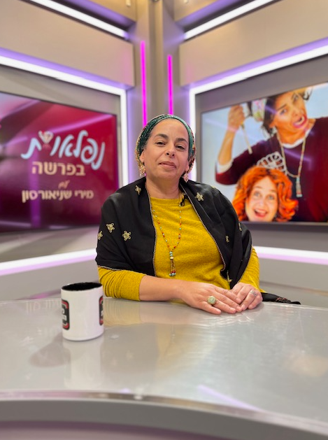 "אני מרגישה שעכשיו אני יולדת את אמא שלי"