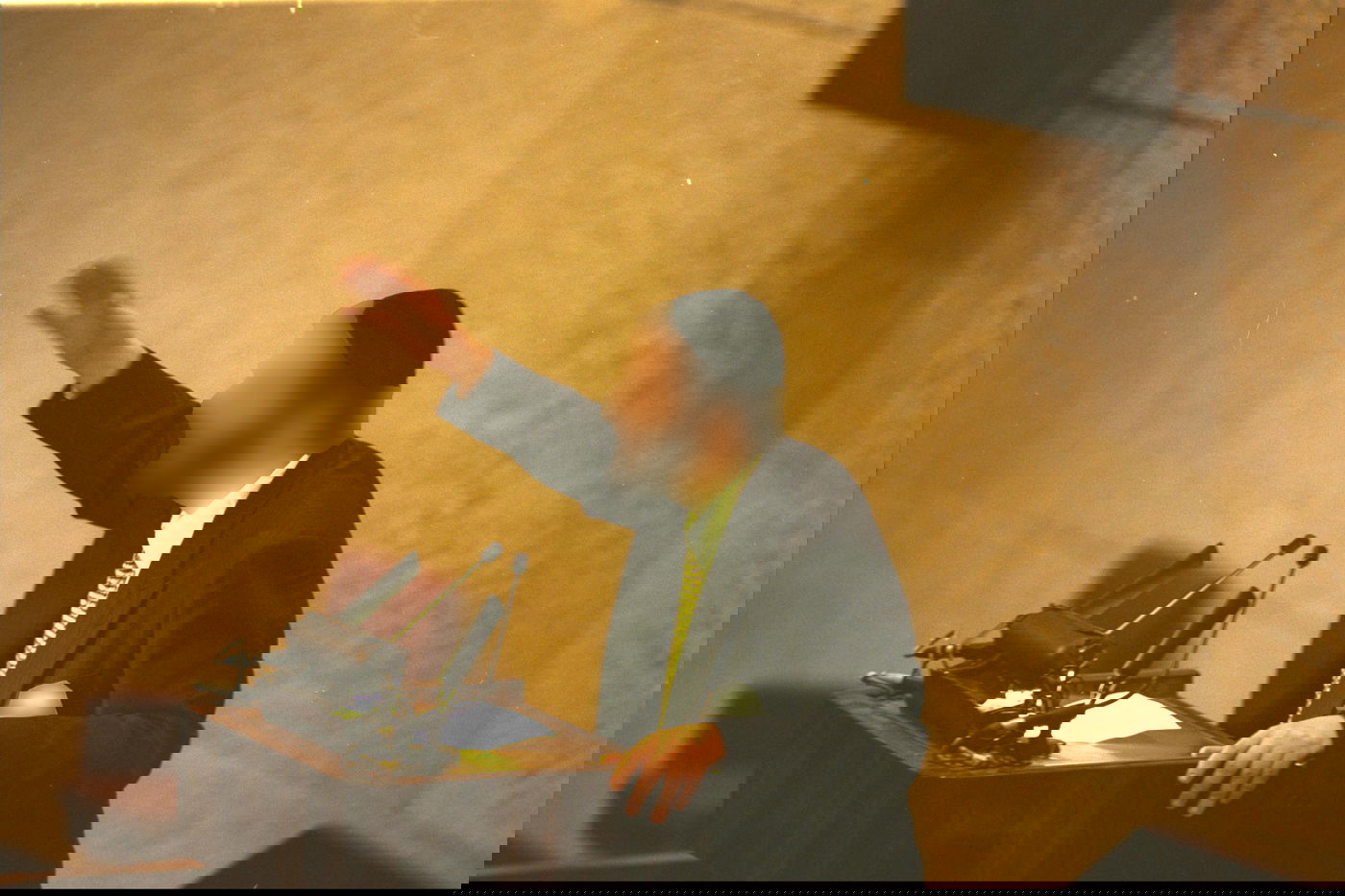 ח"כ חרדי במליאה; אילוסטרציה, למצולם אין קשר לכתבה