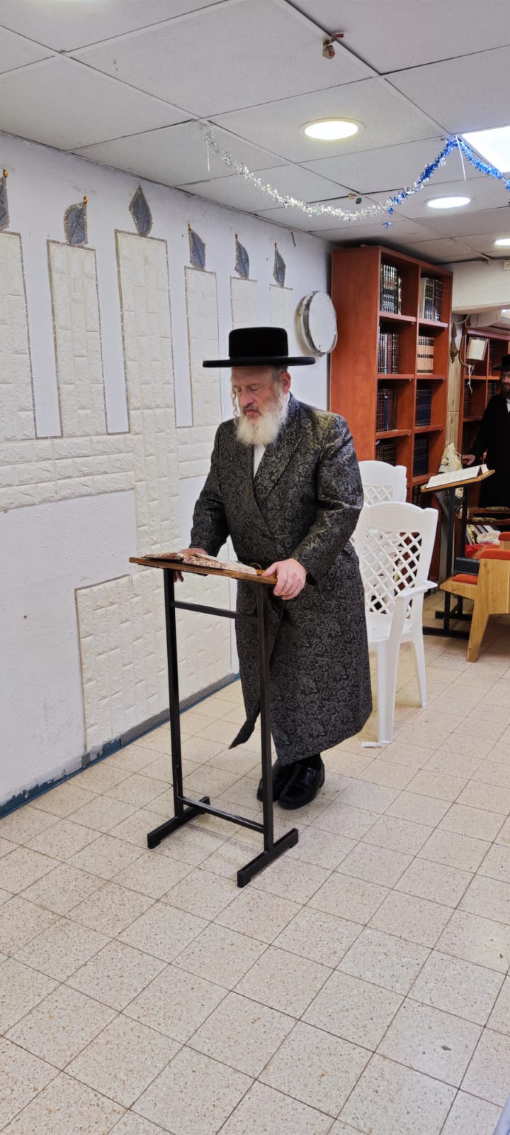 האדמו"ר מראפשיץ ערך טיש 'יארצייט'