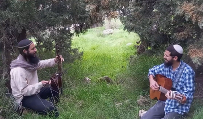 להקת 'אורות וכלים' בניגון "נשימה"