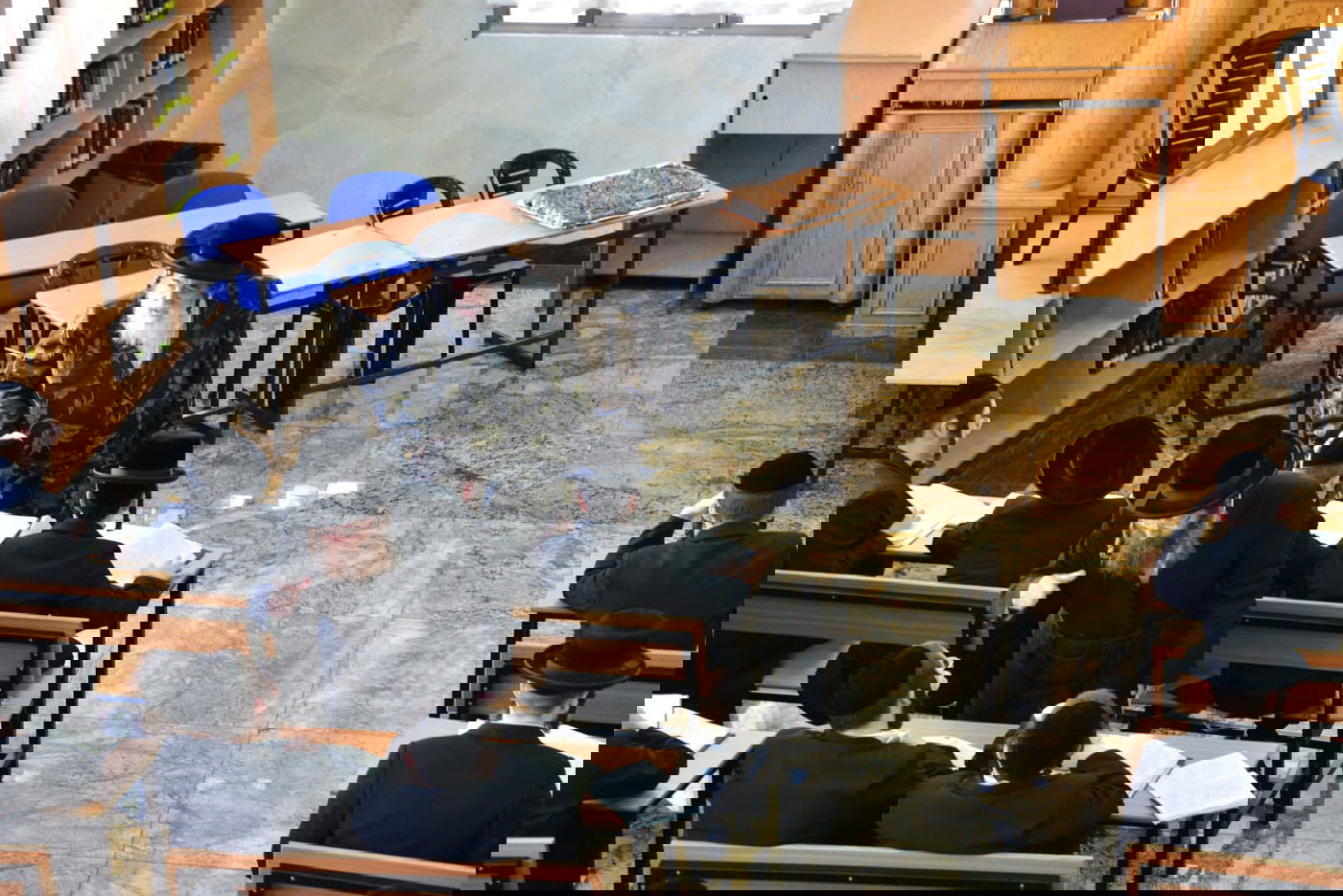 הרבי מויז'ניץ ביקר בישיבה וחיזק את הבחורים