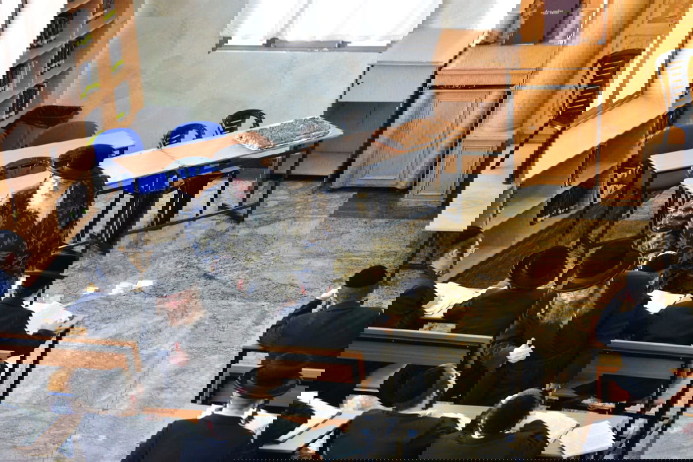 הרבי מויז'ניץ ביקר בישיבה וחיזק את הבחורים