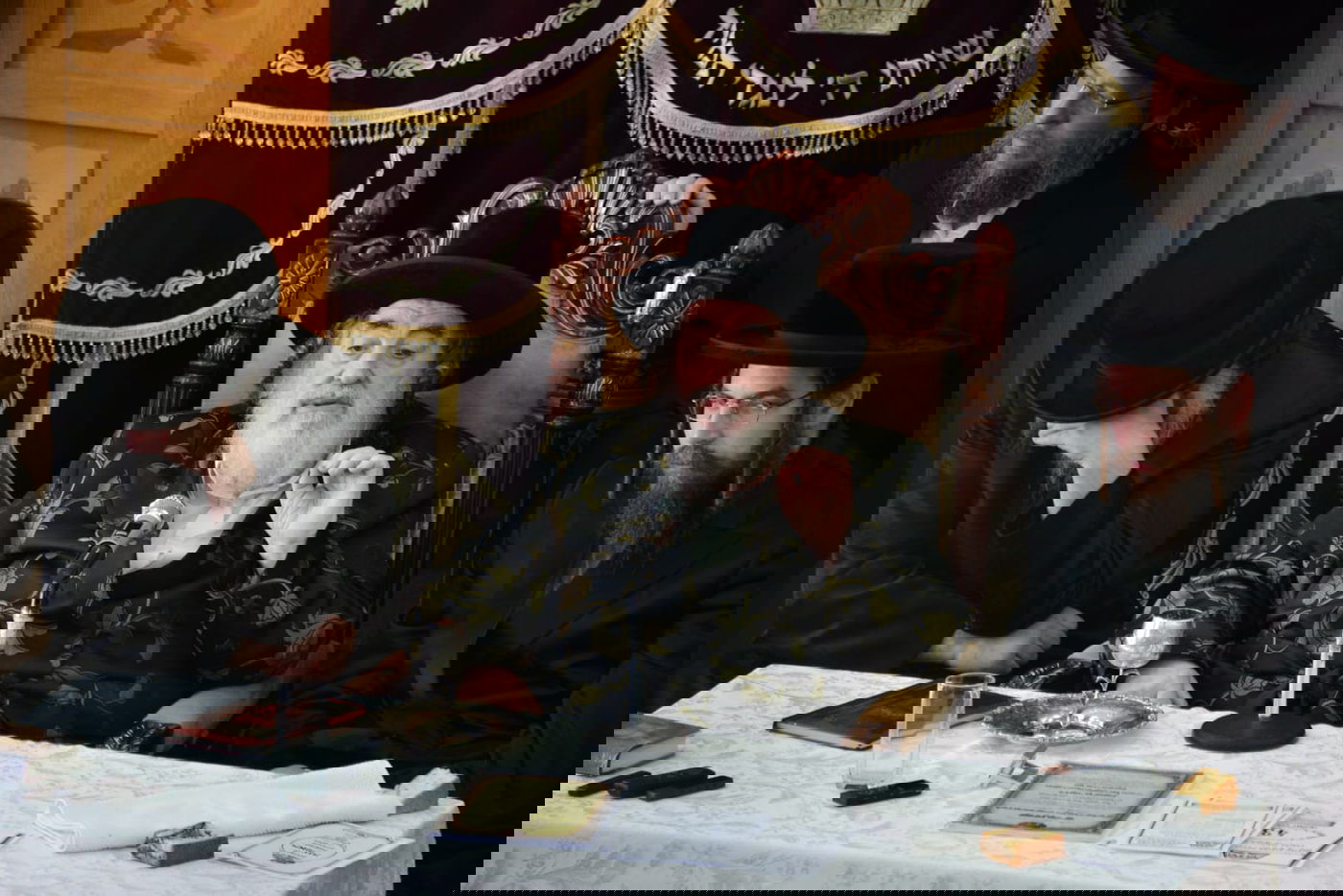 הרבי מויז'ניץ ביקר בישיבה וחיזק את הבחורים